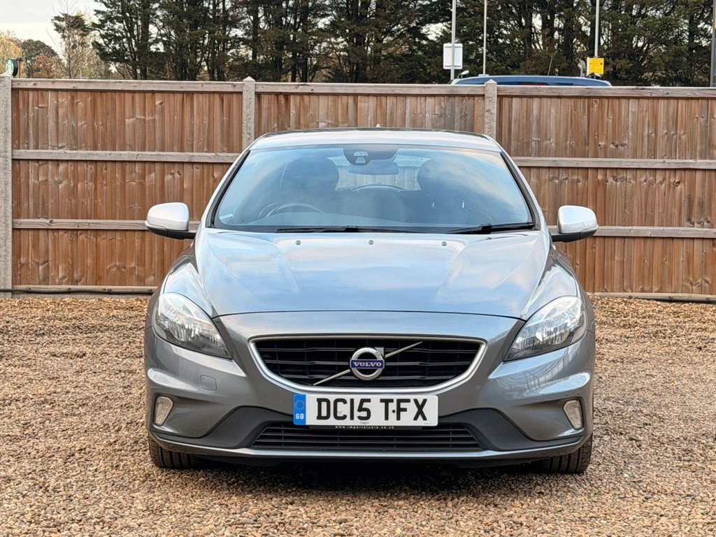 Used Volvo V40 2015 for sale - 76454190: Photo 8