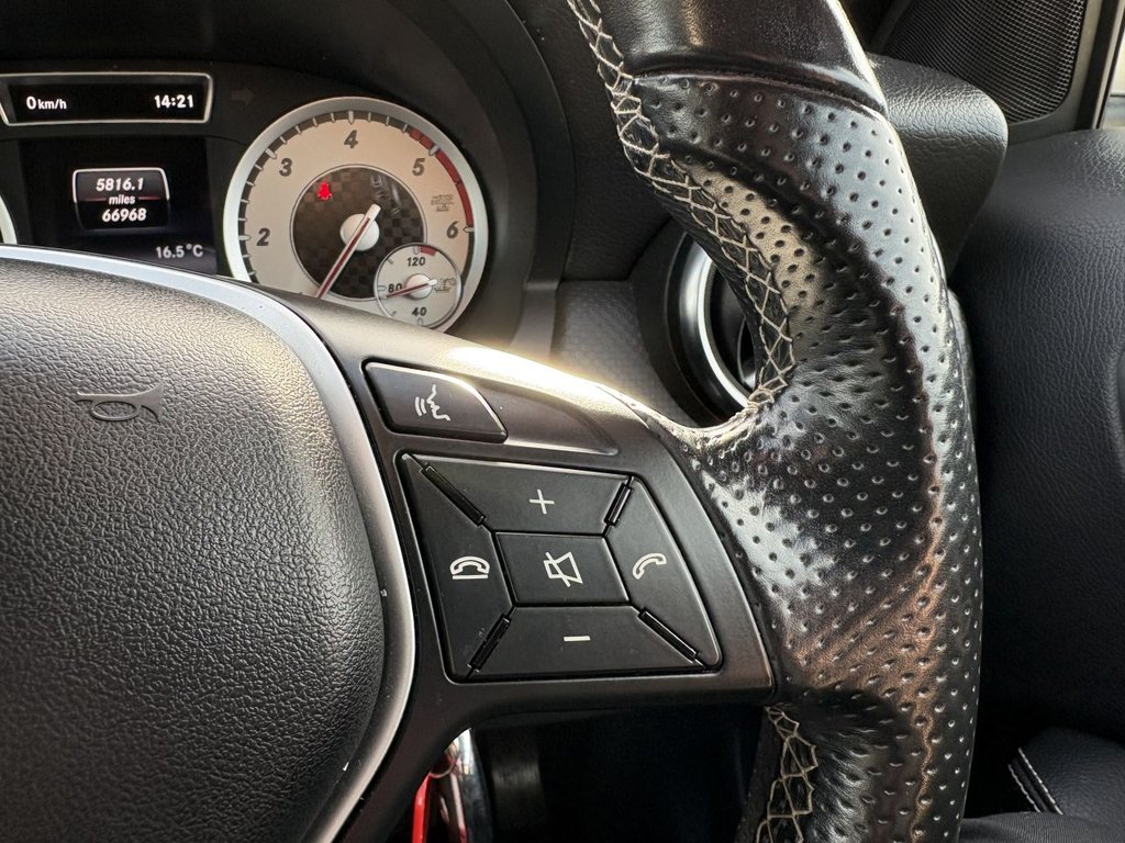 Used Mercedes-Benz A-Class 2015 for sale - 76345356: Photo 16
