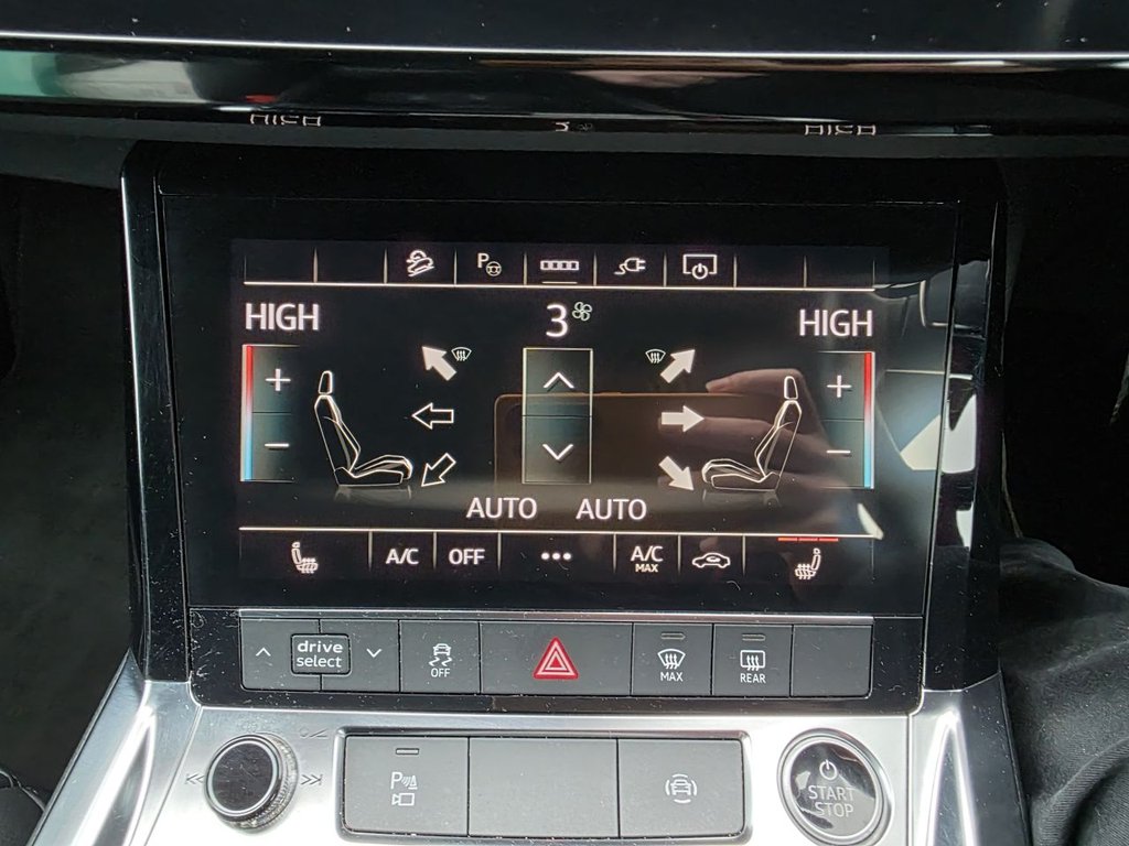 Used Audi e-tron 2020 for sale - 77520733: Photo 17