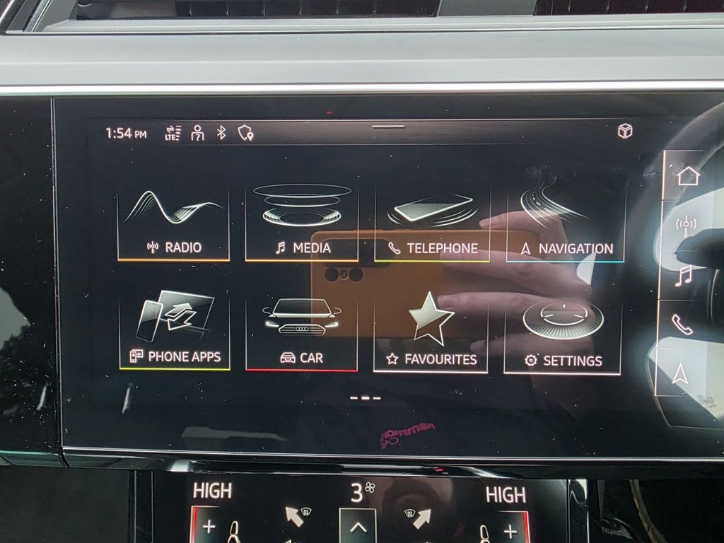 Used Audi e-tron 2020 for sale - 77520733: Photo 18