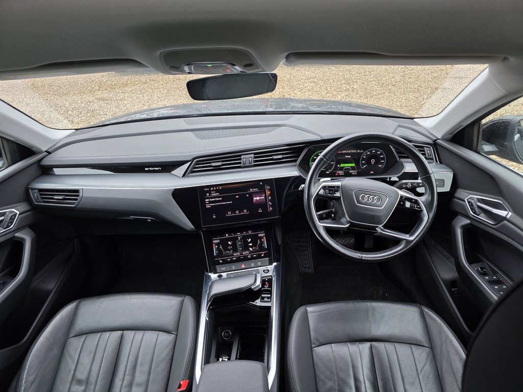 Used Audi e-tron 2020 for sale - 77520733: Photo 9
