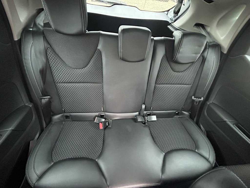 Used Renault Clio 2018 for sale - 78200385: Photo 11