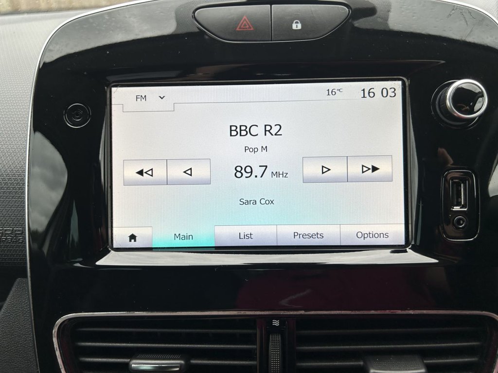 Used Renault Clio 2018 for sale - 78200385: Photo 17