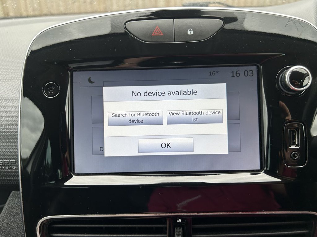 Used Renault Clio 2018 for sale - 78200385: Photo 18