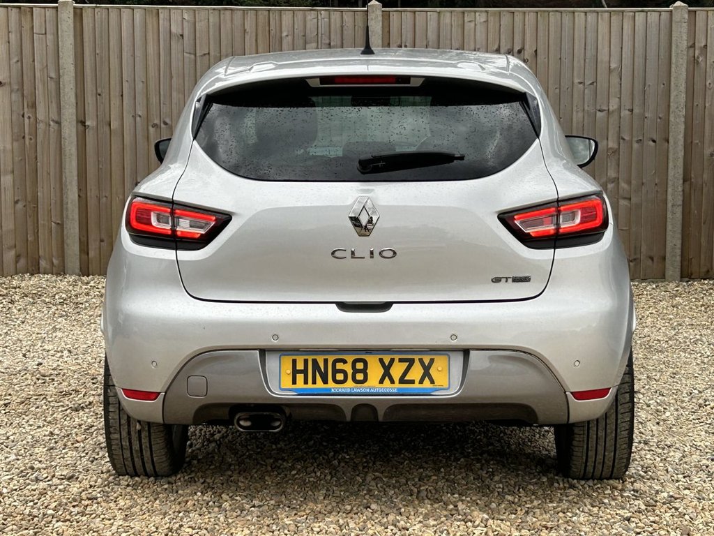 Used Renault Clio 2018 for sale - 78200385: Photo 4