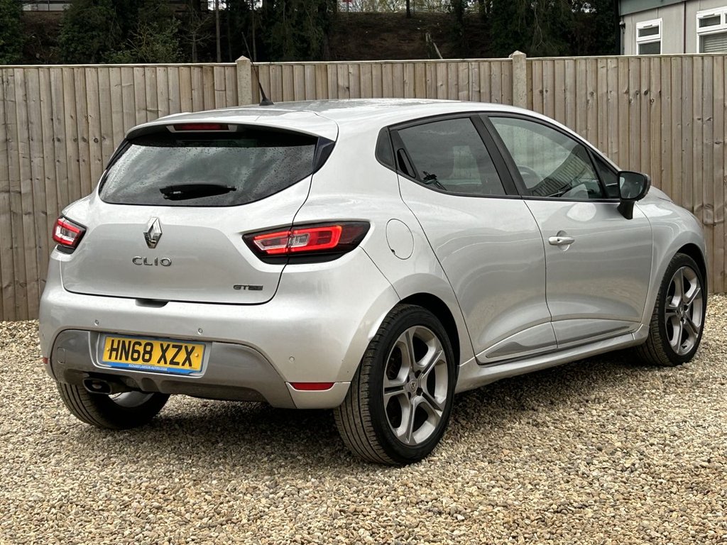 Used Renault Clio 2018 for sale - 78200385: Photo 5