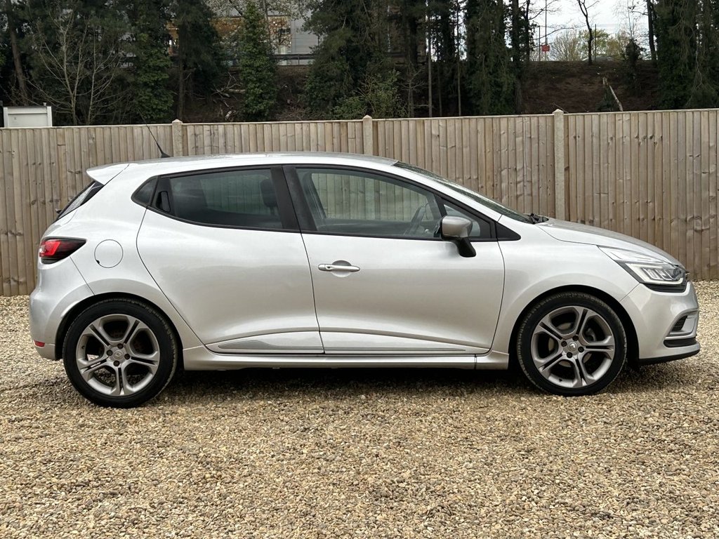Used Renault Clio 2018 for sale - 78200385: Photo 6