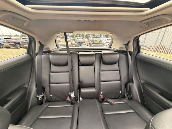 Used Honda HR-V 2017 for sale - 76256387: Photo 10