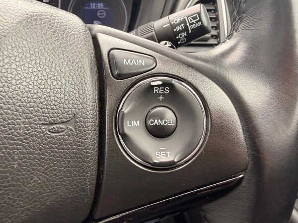 Used Honda HR-V 2017 for sale - 76256387: Photo 14