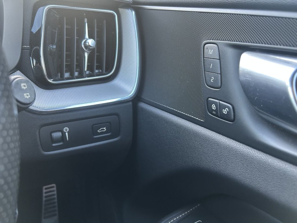 Used Volvo XC60 2019 for sale - 77199915: Photo 14