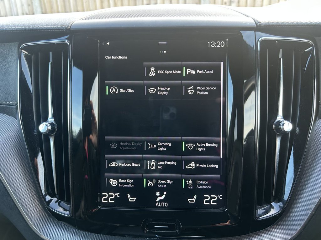 Used Volvo XC60 2019 for sale - 77199915: Photo 24