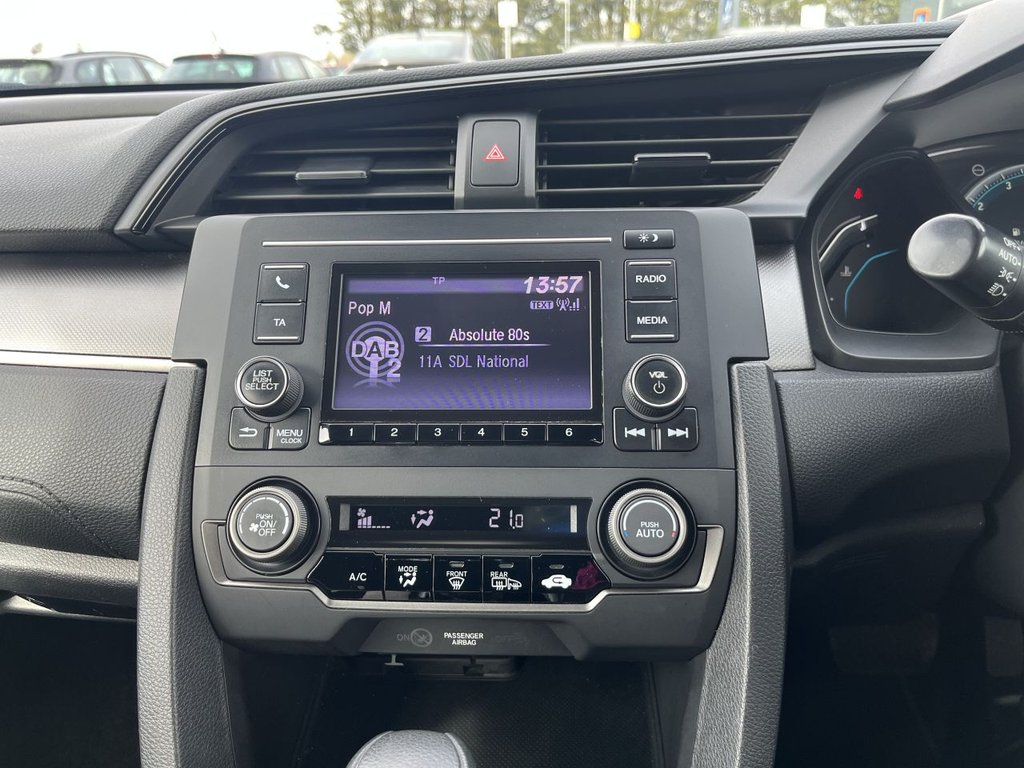 Used Honda Civic 2017 for sale - 77911042: Photo 17