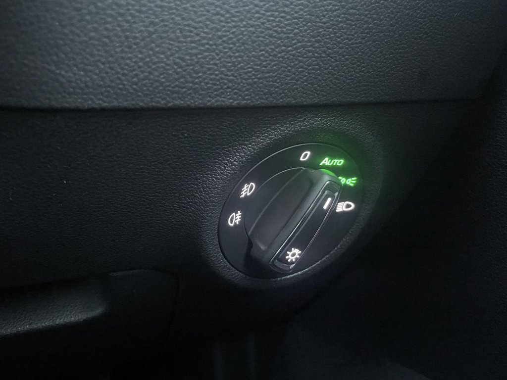 Used Skoda Karoq 2018 for sale - 76481976: Photo 24