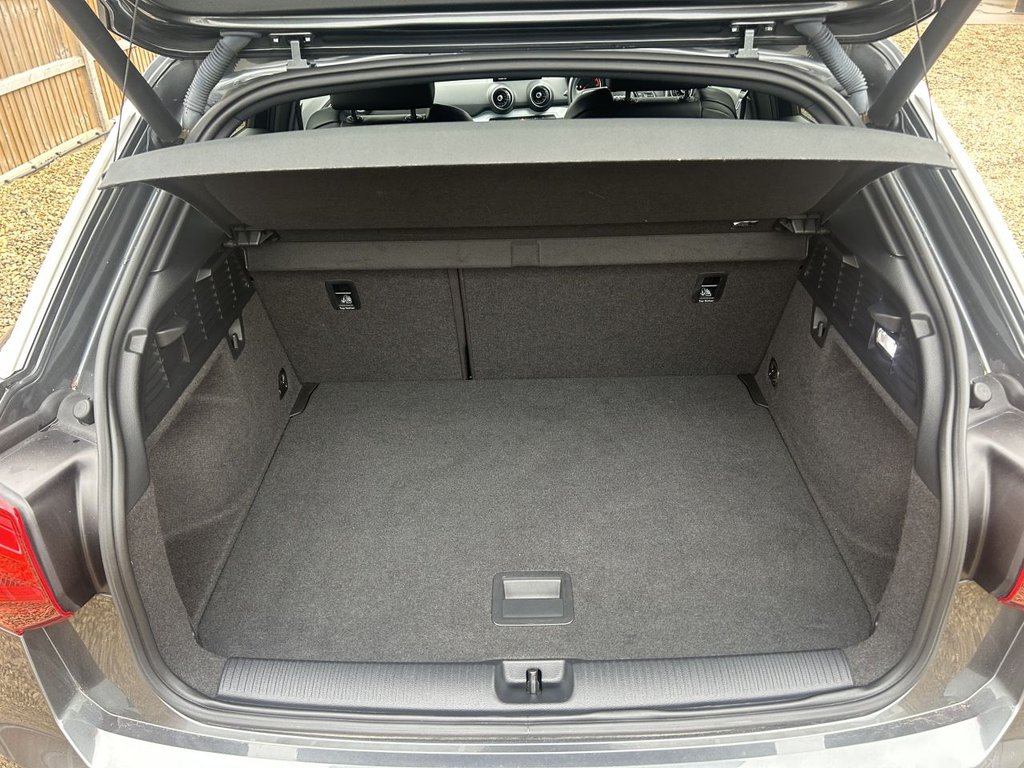 Used Audi Q2 2019 for sale - 76434476: Photo 9