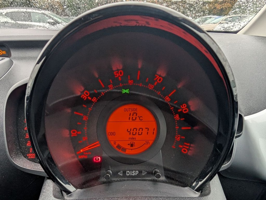 Used Toyota AYGO 2016 for sale - 76569905: Photo 12