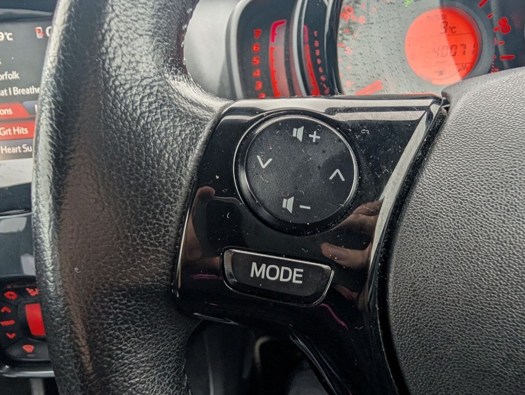 Used Toyota AYGO 2016 for sale - 76569905: Photo 13