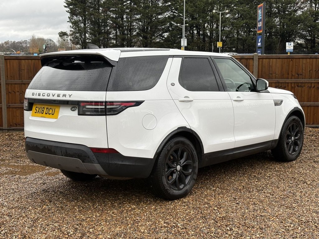 Used Land Rover Discovery 2018 for sale - 76883223: Photo 5