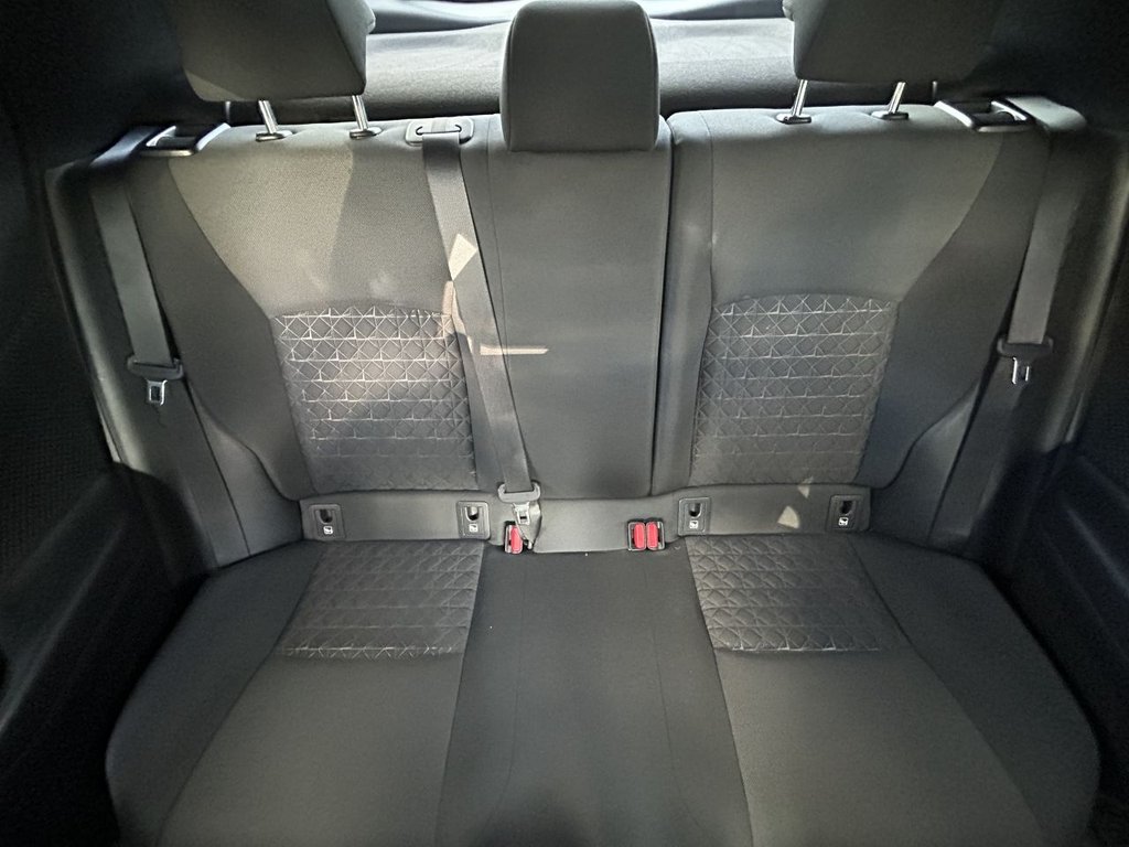 Used Toyota C-HR 2022 for sale - 76385878: Photo 10