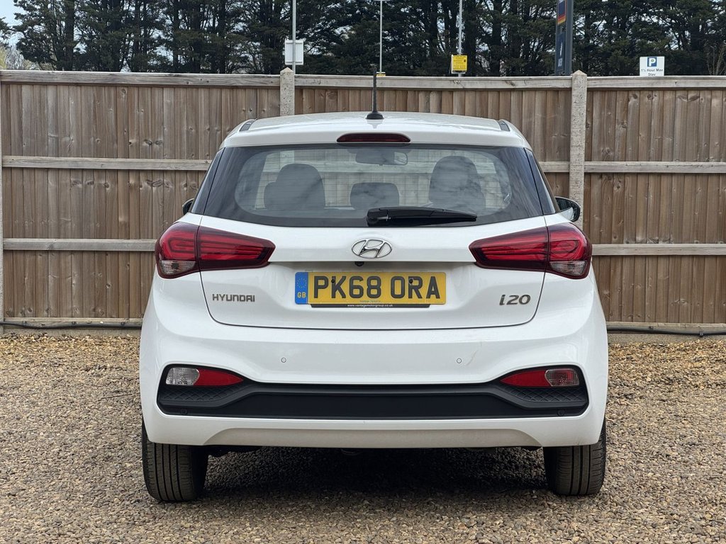 Used Hyundai i20 2018 for sale - 78134195: Photo 4