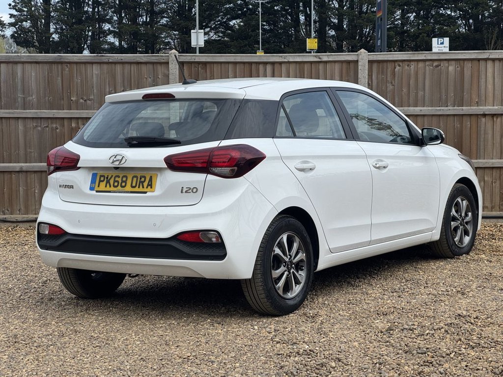 Used Hyundai i20 2018 for sale - 78134195: Photo 5