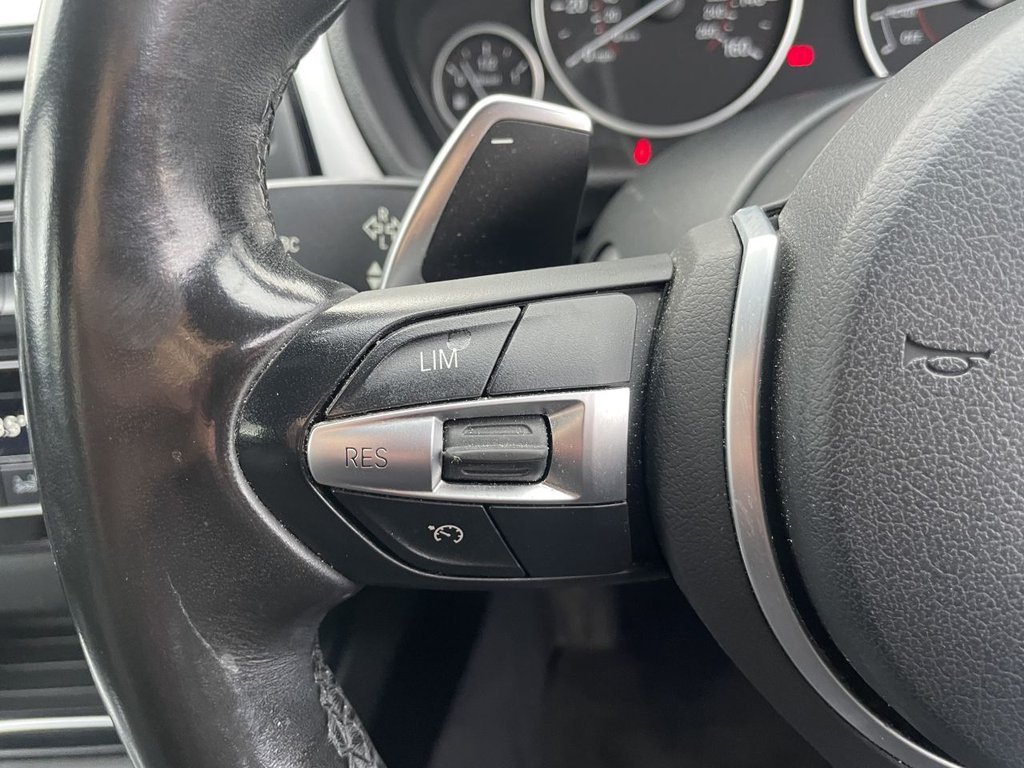 Used BMW 3 Series 2018 for sale - 76333310: Photo 13