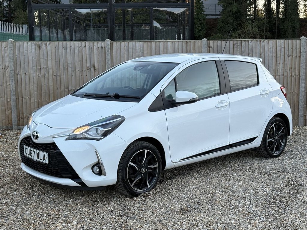 Used Toyota Yaris 2017 for sale - 76367414: Photo 1