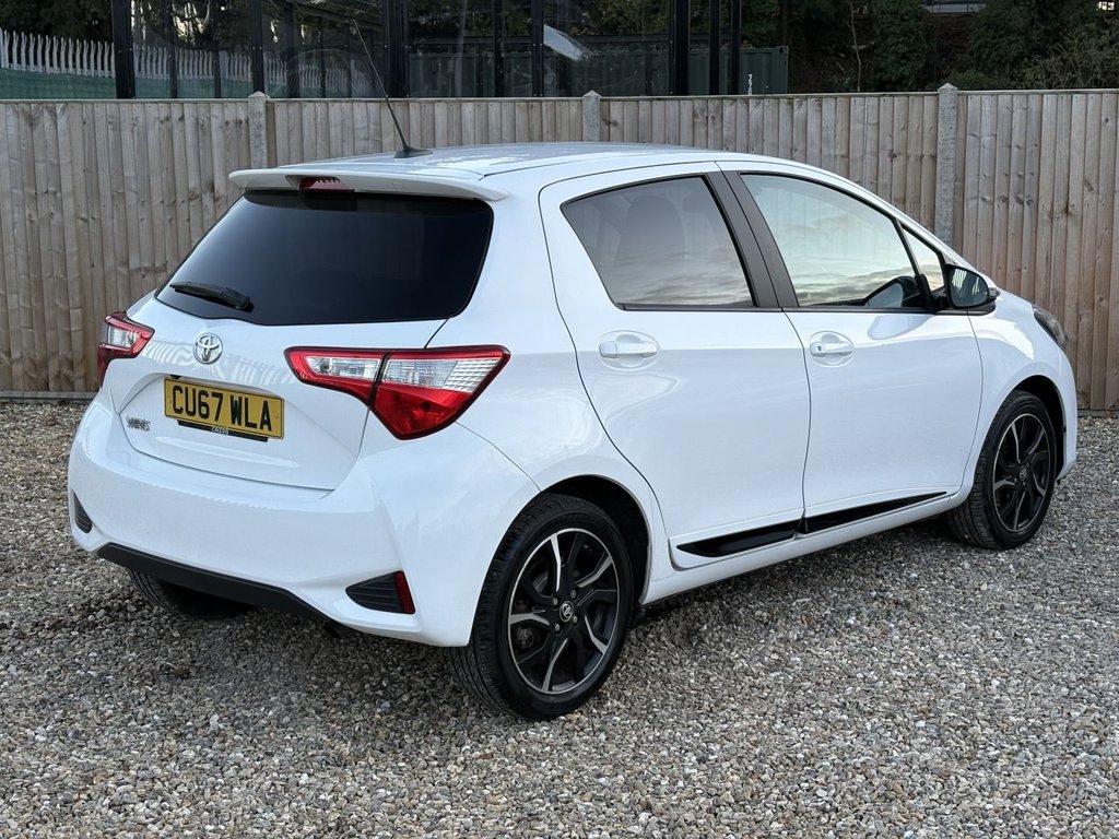 Used Toyota Yaris 2017 for sale - 76367414: Photo 5
