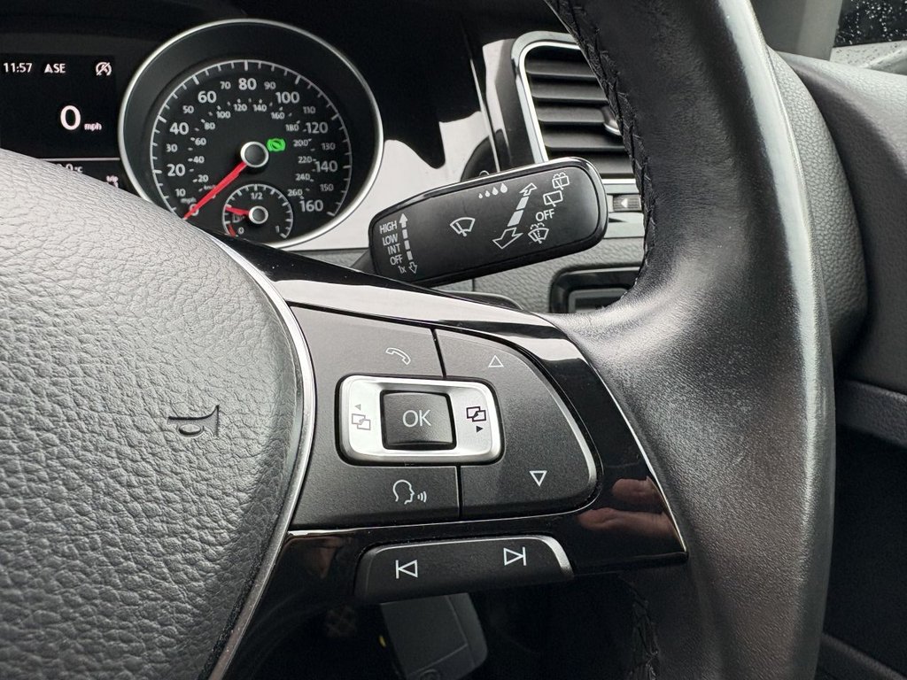 Used Volkswagen Golf 2014 for sale - 76245485: Photo 16