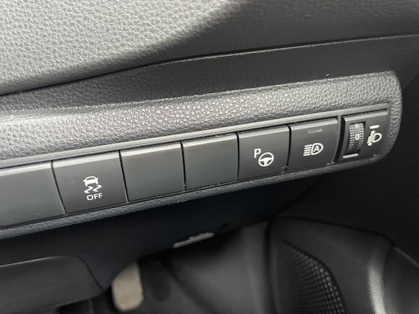 Used Toyota Corolla 2020 for sale - 76266788: Photo 23