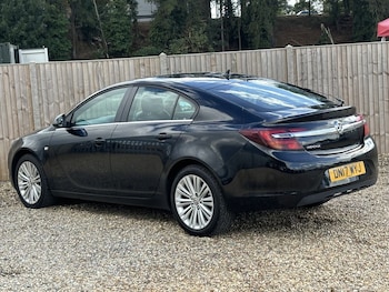 Used Vauxhall Insignia 2017 for sale - 75798533: Photo