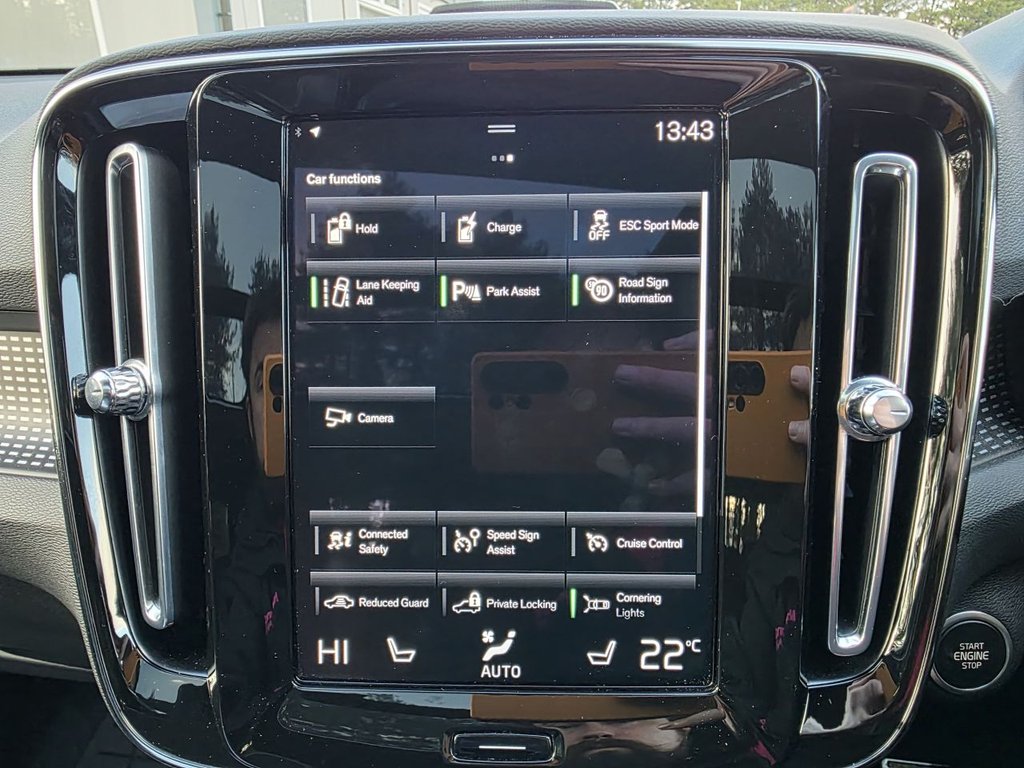 Used Volvo XC40 2021 for sale - 76950244: Photo 17