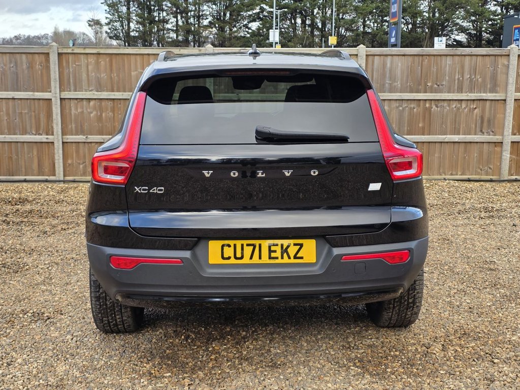 Used Volvo XC40 2021 for sale - 76950244: Photo 4