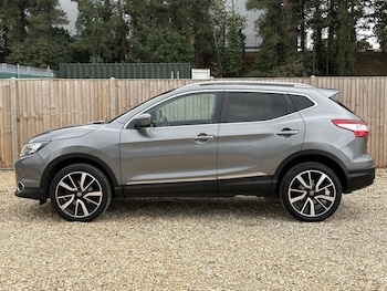 Used Nissan Qashqai 2016 for sale - 75937329: Photo
