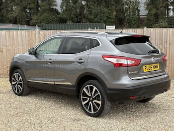 Used Nissan Qashqai 2016 for sale - 75937329: Photo