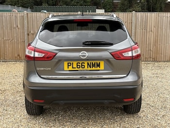 Used Nissan Qashqai 2016 for sale - 75937329: Photo