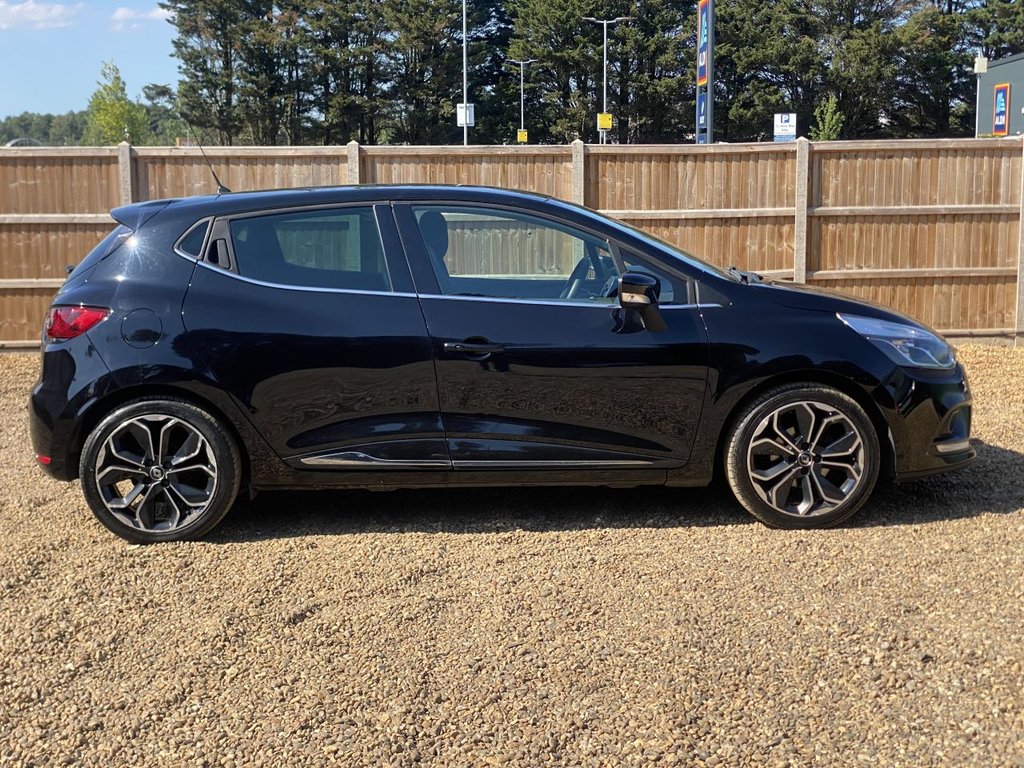 Used Renault Clio 2019 for sale - 75799104: Photo 6