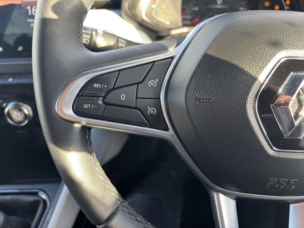 Used Renault Clio 2022 for sale - 77546661: Photo 14