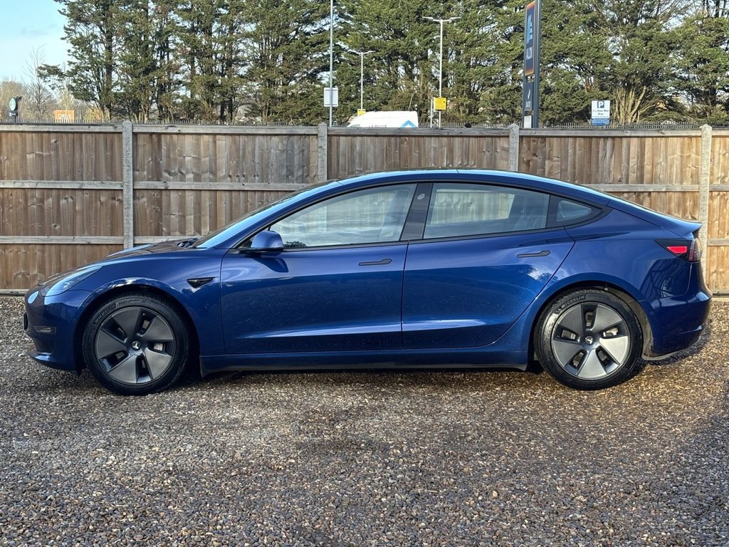 Used Tesla Model 3 2021 for sale - 76909754: Photo 2