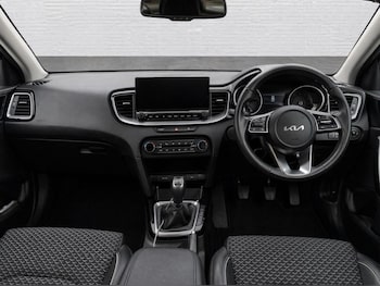 Used Kia Ceed 2022 for sale - 78425642: Photo