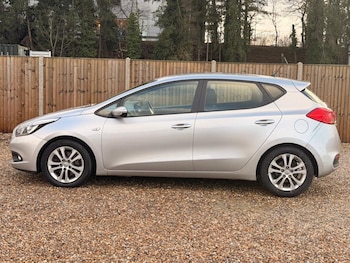 Used Kia Ceed 2015 for sale - 77369231: Photo