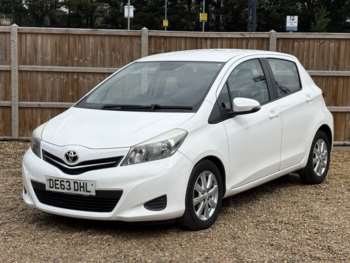 Used Toyota Yaris 2013 for sale - 75410733: Photo