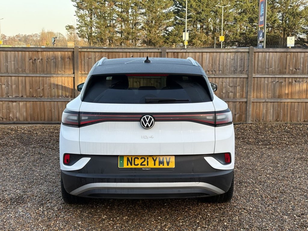 Used Volkswagen ID.4 2021 for sale - 76883637: Photo 4
