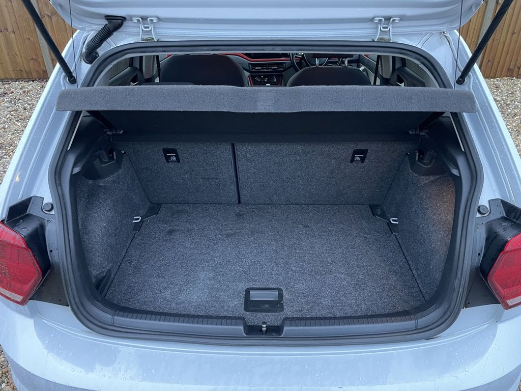 Used Volkswagen Polo 2019 for sale - 77226952: Photo 11
