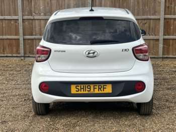Used Hyundai i10 2019 for sale - 75135371: Photo