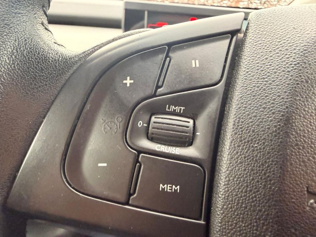 Used Citroen C4 Cactus 2017 for sale - 76883224: Photo 15