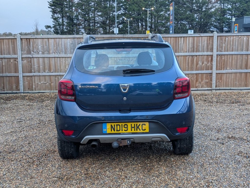 Used Dacia Sandero Stepway 2019 for sale - 76631775: Photo 4