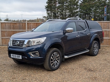 Used Nissan Navara 2019 for sale - 76642143: Photo