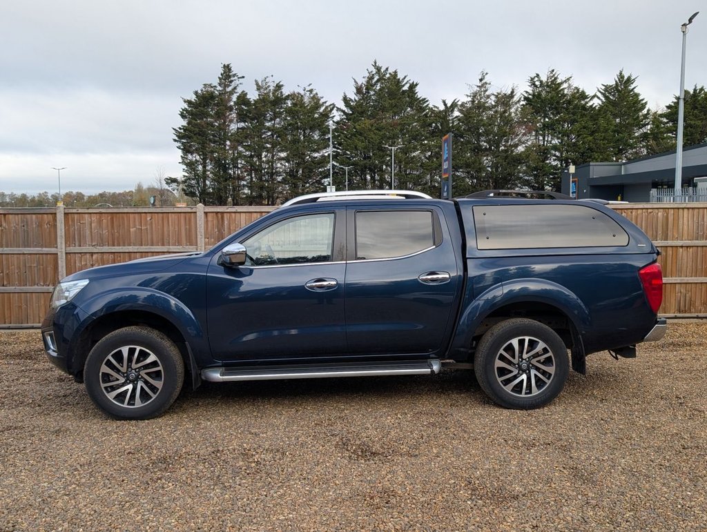 Used Nissan Navara 2019 for sale - 76642143: Photo 2