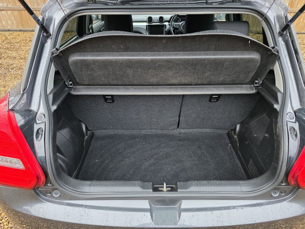 Used Suzuki Swift 2018 for sale - 77421754: Photo 11