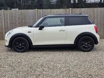 Used MINI Hatch 2018 for sale - 77806238: Photo